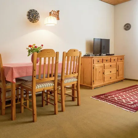 아파트 Scenic In With Balcony Parking 바트리폴드사우샤프바흐